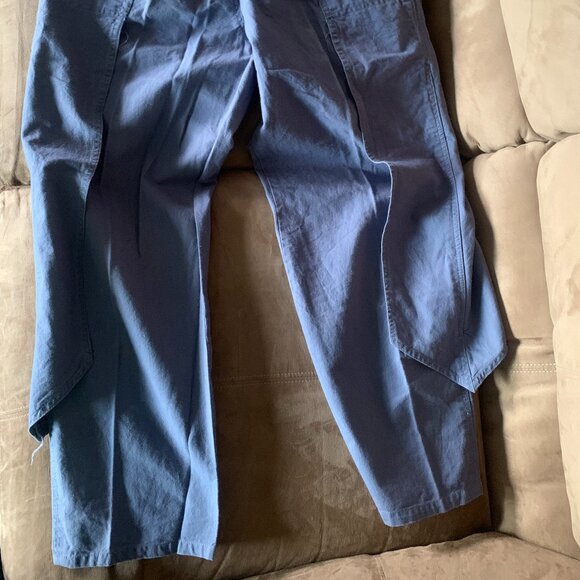 Unique Pants - Picture 2 of 7